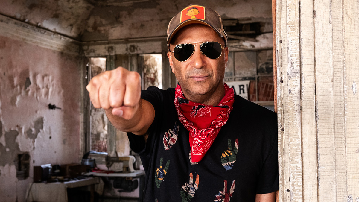 tom morello interview bruce springsteen power to the people festival protest music